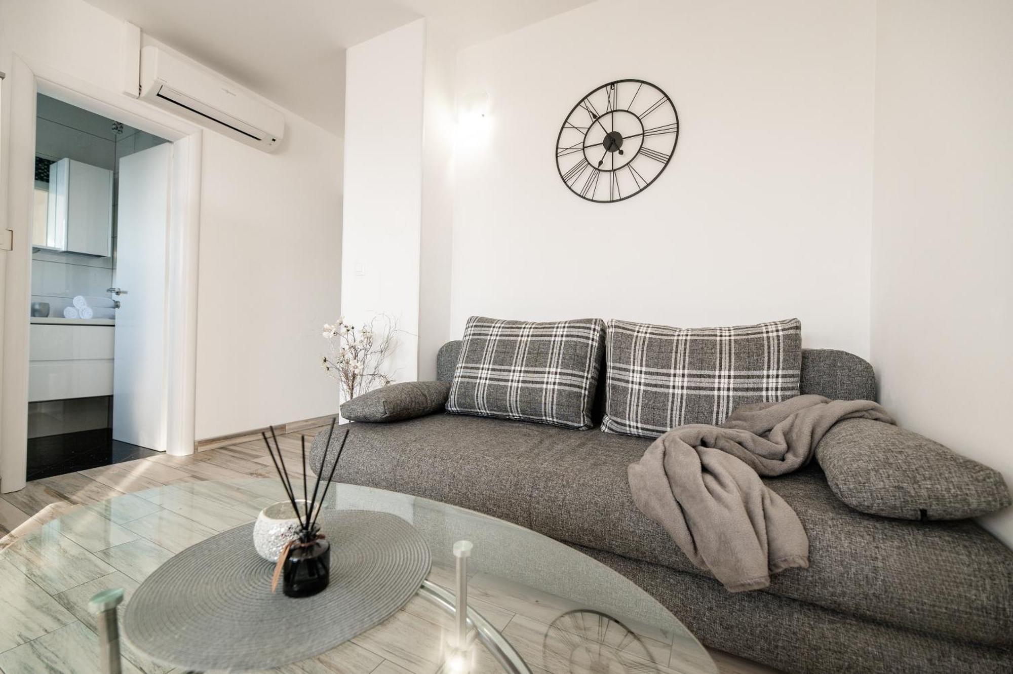 Bubi Apartments Malinska Luaran gambar